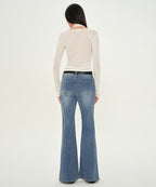 MUSINSA STANDARD WOMAN MUSINSA STANDARD WOMAN Denim Pants Slim Flare (Light Indigo)