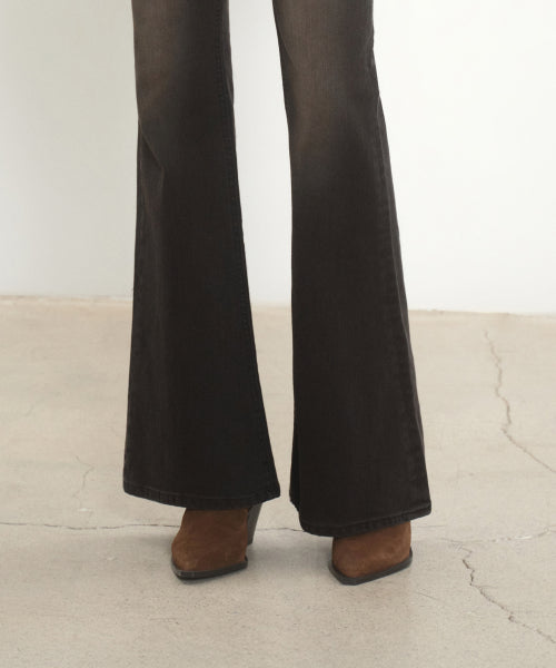 MUSINSA STANDARD WOMAN MUSINSA STANDARD WOMAN Women's Denim Pants Slim Flare [Rusty Black]
