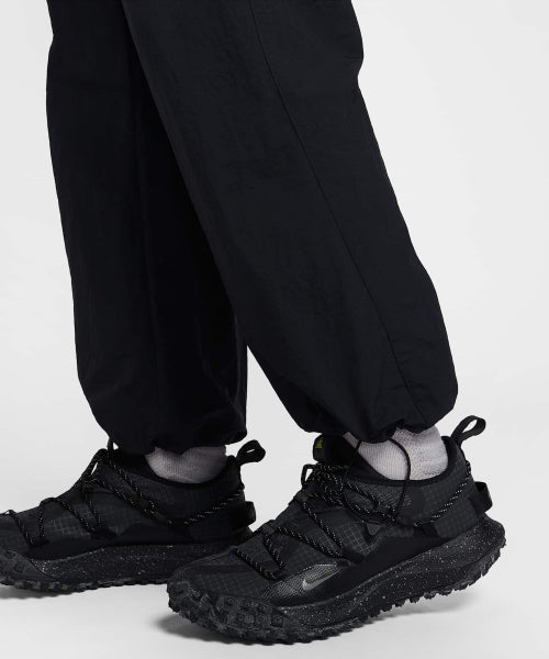 NIKE NIKE Pants M - Black: Summit White