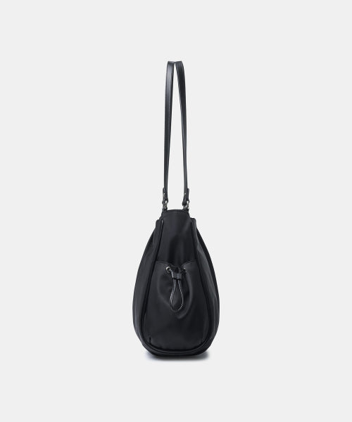 MUSINSA STANDARD WOMAN MUSINSA STANDARD WOMAN Nylon Volume Shoulder Bag