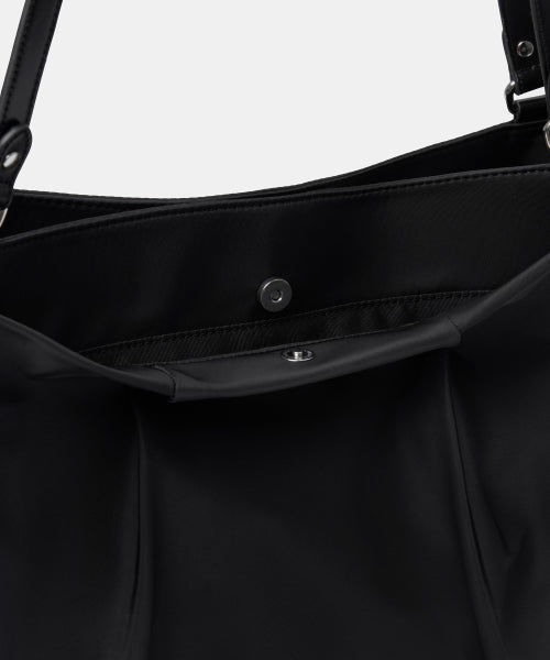 MUSINSA STANDARD WOMAN MUSINSA STANDARD WOMAN Nylon Volume Shoulder Bag