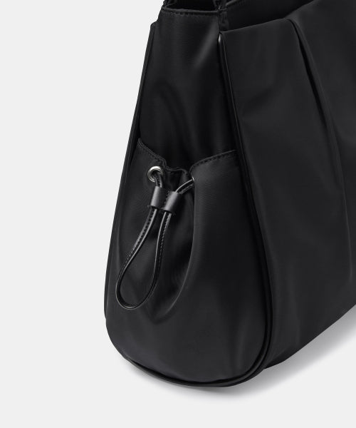 MUSINSA STANDARD WOMAN MUSINSA STANDARD WOMAN Nylon Volume Shoulder Bag