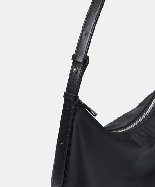 MUSINSA STANDARD WOMAN MUSINSA STANDARD WOMAN Nylon Hobo Bag