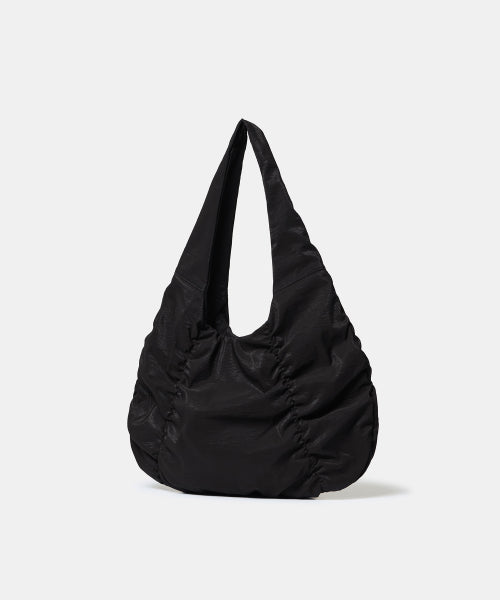 MUSINSA STANDARD WOMAN MUSINSA STANDARD WOMAN Women's Bright Shirring Shoulder Bag