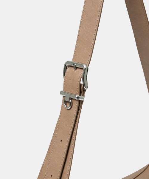 MUSINSA STANDARD WOMAN MUSINSA STANDARD WOMAN Women's Soft Box Shoulder Bag