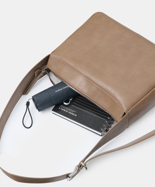 MUSINSA STANDARD WOMAN MUSINSA STANDARD WOMAN Women's Soft Box Shoulder Bag