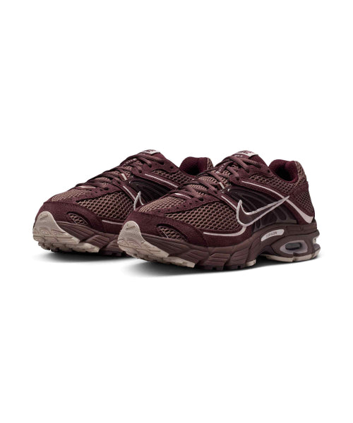 NIKE Nike Sneakers Size 8