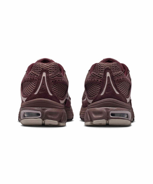 NIKE Nike Sneakers Size 8