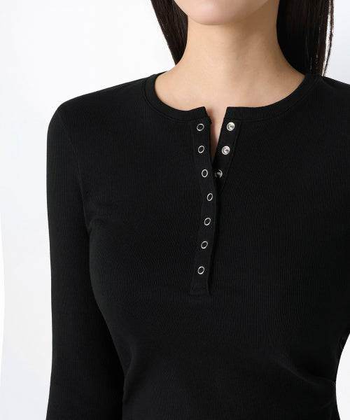 MUSINSA STANDARD WOMAN MUSINSA STANDARD WOMAN Women's Ribbed Slim Henley Neck Long Sleeve T-Shirt (Black)