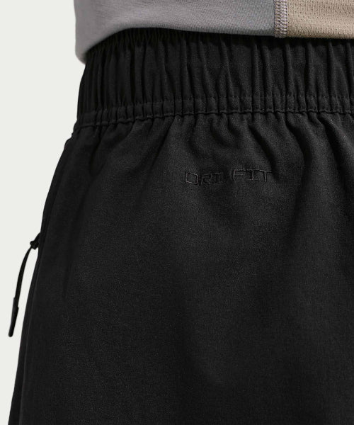 NIKE NIKE Pants M - Black