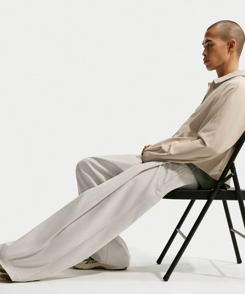 NIKE NIKE Pants M - Light Bone