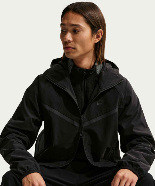 NIKE Nike Windrunner Jacket M - Black
