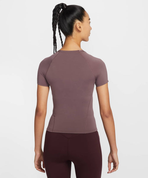 NIKE NIKE T-Shirt Short Sleeve Top - Burgundy Crush