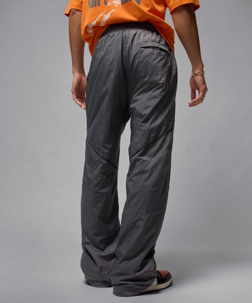 NIKE NIKE Pants M - Iron Gray: Black