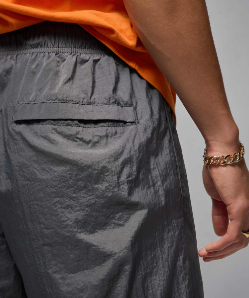NIKE NIKE Pants M - Iron Gray: Black