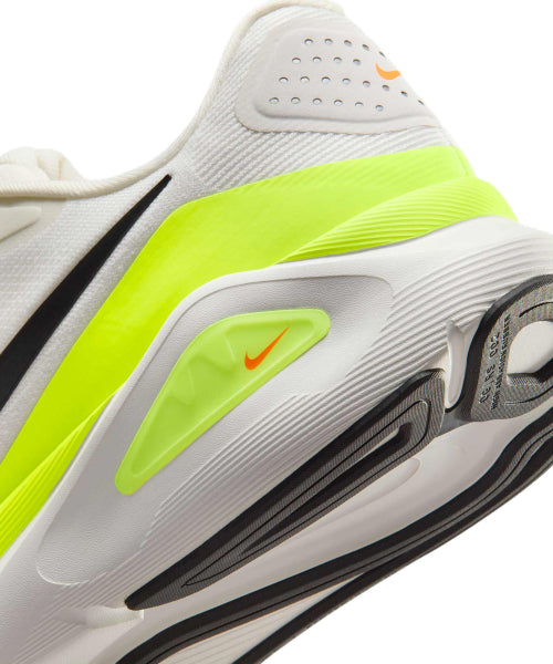 NIKE Nike Structure 26 M - Summit White:Volt:Total Orange:Black
