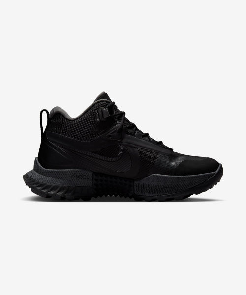 NIKE Nike React SFB Carbon M - Size