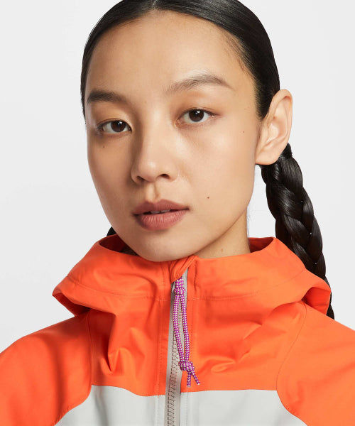 NIKE NIKE ACG Phantasma Storm Fit ADV Jacket W - Safety Orange