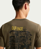 NIKE NIKE T-Shirt M - Dark Hazel