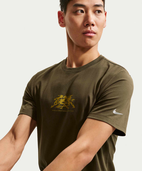 NIKE NIKE T-Shirt M - Dark Hazel
