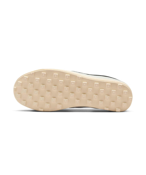 NIKE NIKE Sneakers Size 270