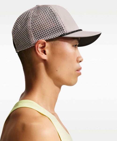 NIKE Nike Pro Dri Fit Unstructured Swoosh Run Cap - Size