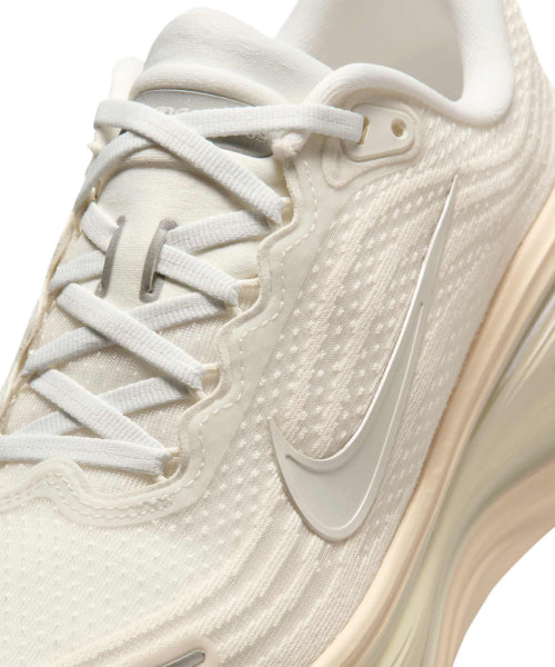NIKE Nike Vomero Plus W - Summit White