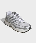 ADIDAS ADIDAS Adistar Control 3 Sneakers - White:Silver