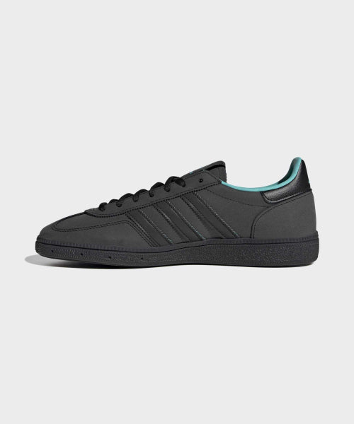 ADIDAS ADIDAS Sneakers Mercedes AMG F1 Team Handball Special - Black