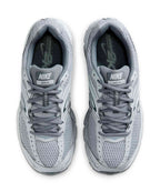 NIKE Nike Air Max Moto 2K W - Size 7