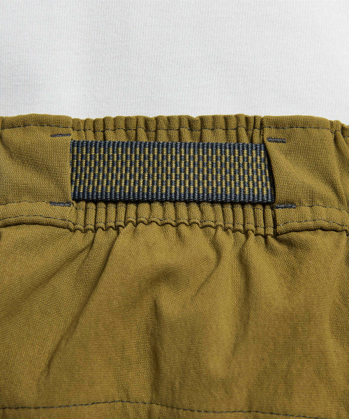 NIKE NIKE Pants M - Olive
