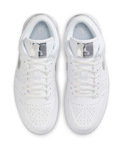 NIKE Nike Air Jordan 1 Low SE W - Size