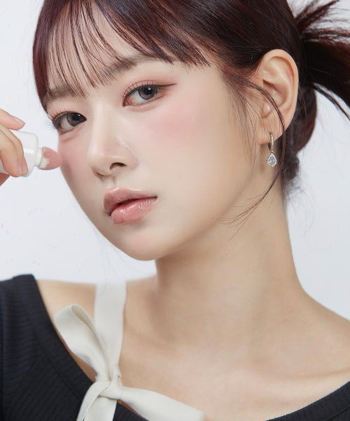 ATHE Ate Authentic Glow Tip Cheek Tag 1