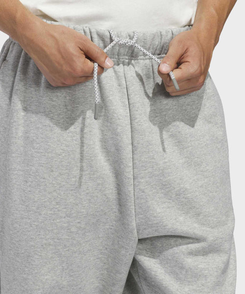 ADIDAS ADIDAS Basketball Fleece Jogger - Medium Gray Heather