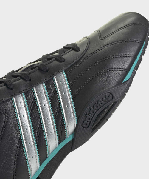 ADIDAS ADIDAS Sneakers Mercedes AMG F1 Team AdiRacer Low - Black:Silver:Mint