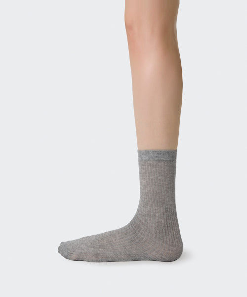 MUSINSA STANDARD WOMAN MUSINSA STANDARD WOMAN Women's Vertical Sheer Socks Size 250-270