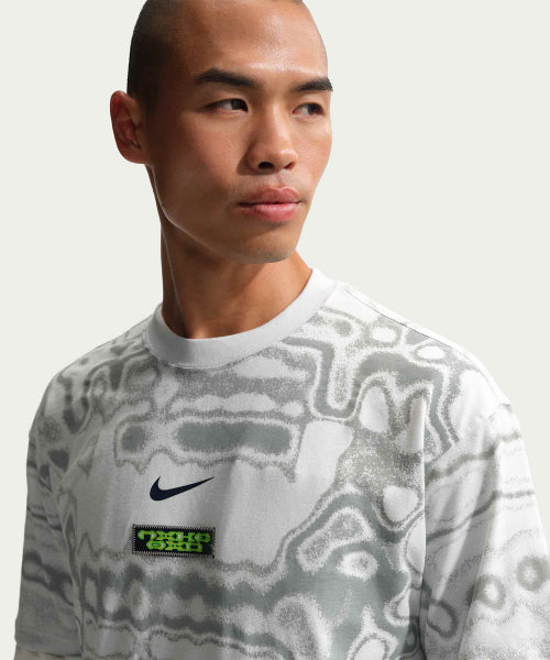 NIKE NIKE T-Shirt M - Off White