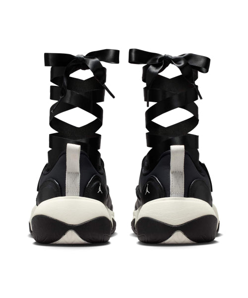 NIKE NIKE Jordan Point W Sneakers