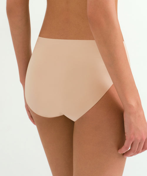 MUSINSA STANDARD WOMAN MUSINSA STANDARD WOMAN Women's Seamless Free Cut Panties Light Beige