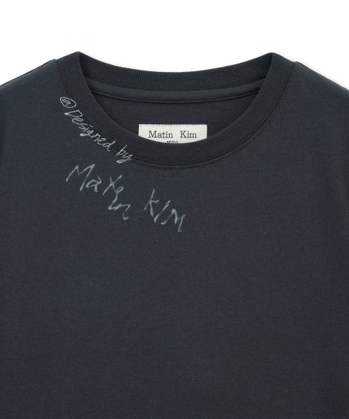 MATIN KIM MATIN KIM Graffiti Round Hem Crop Top