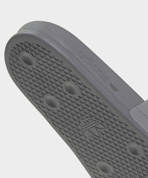 ADIDAS ADIDAS Adilette OG Comfort Slide - Gray: White