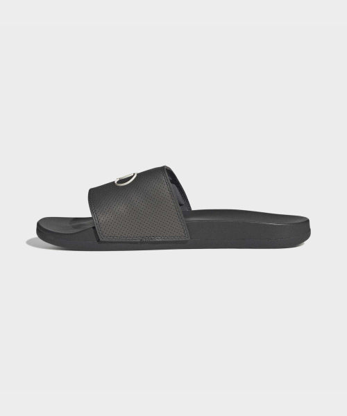 ADIDAS ADIDAS Audi F1 Team Adilette Comfort Slide - Black
