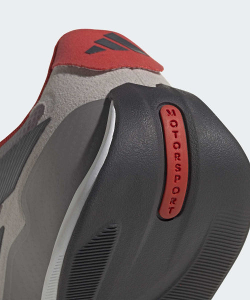 ADIDAS ADIDAS Sneakers Audi Ferozza - Chalk Pearl:Black:Red