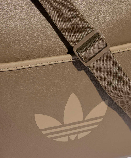 ADIDAS ADIDAS Airliner Bag - Brown