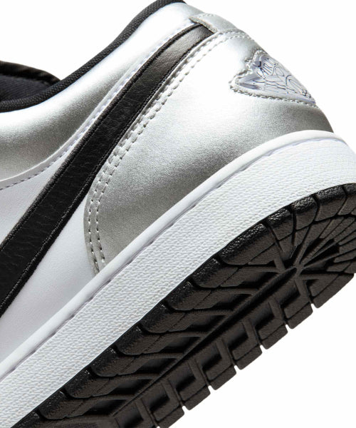 NIKE Nike Air Jordan 1 Low SE M - Size
