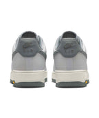 NIKE NIKE Air Force 1 07 LX Vibram Sneakers - Summit White