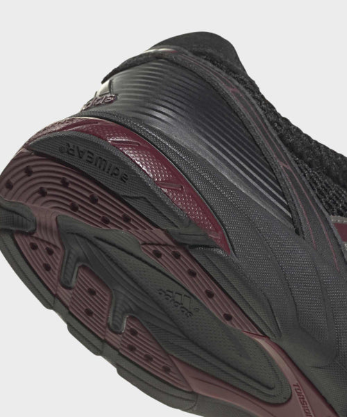 ADIDAS ADIDAS Adizero Adios OG Sneakers - Black: Shadow Red