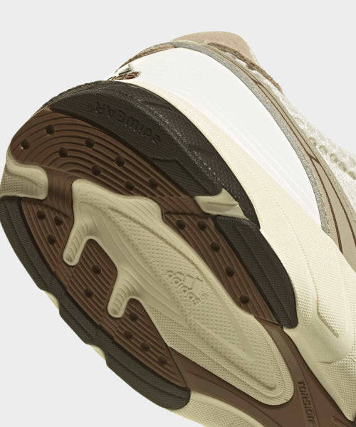 ADIDAS ADIDAS Adizero Adios OG Sneakers - White: Wonder Beige