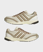 ADIDAS ADIDAS Adizero Adios OG Sneakers - White: Wonder Beige