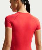NIKE NIKE T-Shirt Women - Light Crimson